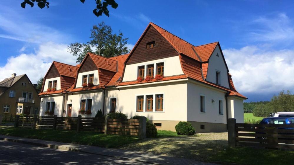 Apartmany Pod Krizovym Vrchem Adršpach エクステリア 写真